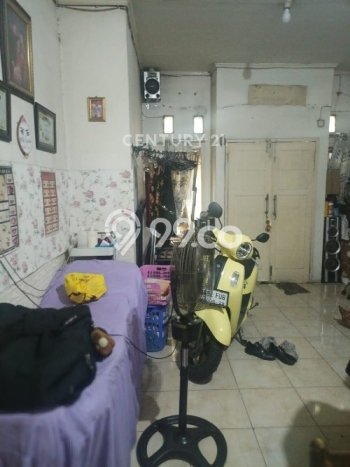 Ready to Use! Premium House LT 690m2 Desain Modern di Jaka Setia Ready to Use! Premium House LT 690m2 Desain Modern di Jaka Setia