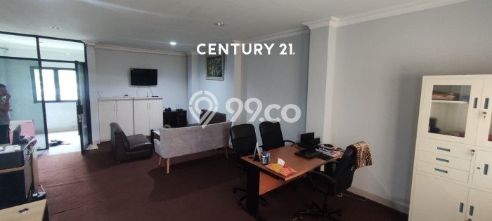 FOR SALE! Ruko di Jatinegara Jakarta Timur, LT 127m2, LB 350m2 FOR SALE! Ruko di Jatinegara Jakarta Timur, LT 127m2, LB 350m2