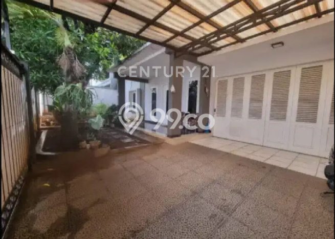Rumah Luxury Modern Tanpa Renovasi di Kemang Jakarta Selatan Rumah Luxury Modern Tanpa Renovasi di Kemang Jakarta Selatan