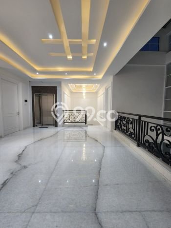 Rumah Premium di Jakarta Utara Lokasi Strategis Kondisi Baik Rumah Premium di Jakarta Utara Lokasi Strategis Kondisi Baik