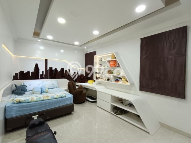 Dijual Rumah Mewah Exclusive di Cengkareng, Jakarta Barat Dijual Rumah Mewah Exclusive di Cengkareng, Jakarta Barat