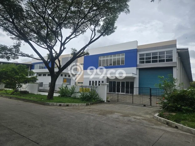 Gudang bagus disewakan di Lippo Cikarang Cikarang dengan LB 3151m2 harga sewa terbaik Gudang bagus disewakan di Lippo Cikarang Cikarang dengan LB 3151m2 harga sewa terbaik