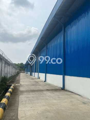 FOR SALE! Gudang di Lippo Cikarang Cikarang, LT 9720m2, LB 5952m2 FOR SALE! Gudang di Lippo Cikarang Cikarang, LT 9720m2, LB 5952m2