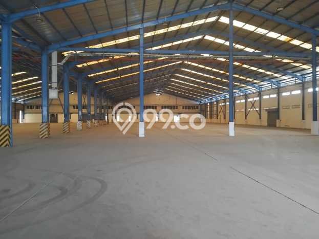 FOR SALE! Gudang di Lippo Cikarang Cikarang, LT 9720m2, LB 5952m2 FOR SALE! Gudang di Lippo Cikarang Cikarang, LT 9720m2, LB 5952m2