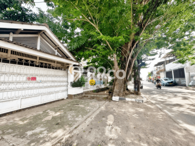 Rumah Luxury Modern Tanpa Renovasi di Blok M Jakarta Selatan Rumah Luxury Modern Tanpa Renovasi di Blok M Jakarta Selatan