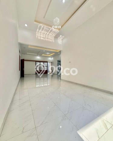 Ready to Use! Premium House LT 325m2 Desain Elegan di Pejaten Ready to Use! Premium House LT 325m2 Desain Elegan di Pejaten