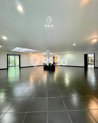 For Sale! Premium House LT 1054m2 Desain Modern di Kemang For Sale! Premium House LT 1054m2 Desain Modern di Kemang