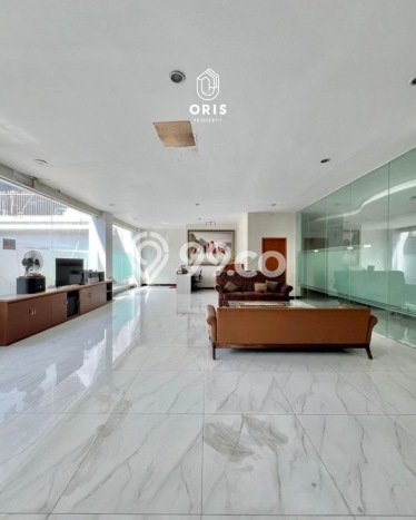 Area Ramai! Kantor Dijual di Kebayoran Baru untuk Bisnis Luas Bangunan 1800m2 Area Ramai! Kantor Dijual di Kebayoran Baru untuk Bisnis Luas Bangunan 1800m2