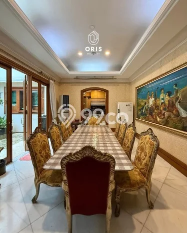 Dijual Rumah Premium dengan Fasilitas Sekitar Lengkap di Menteng, Jakarta Pusat Dijual Rumah Premium dengan Fasilitas Sekitar Lengkap di Menteng, Jakarta Pusat