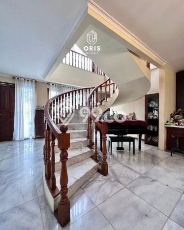 For Sale! Luxury House LT 804m2 Desain Modern di Pondok Indah For Sale! Luxury House LT 804m2 Desain Modern di Pondok Indah