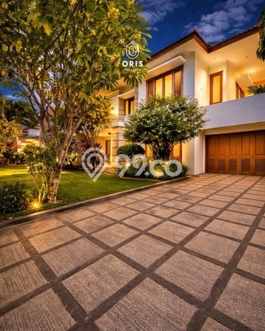 Hunian Mewah LB 550m2 Siap Huni Desain Elegan di Kemang, Jakarta Selatan Hunian Mewah LB 550m2 Siap Huni Desain Elegan di Kemang, Jakarta Selatan