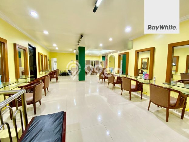 AREA SUPER PREMIUM! Ruko di Kebayoran Baru, Luas 523m2m², Ramai Pengunjung AREA SUPER PREMIUM! Ruko di Kebayoran Baru, Luas 523m2m², Ramai Pengunjung