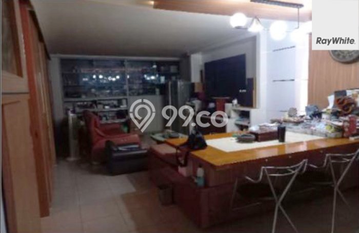 Rumah Lingkungan Asri di Pasar Baru, Jakarta Pusat, LT 112m² LB 153m² Rumah Lingkungan Asri di Pasar Baru, Jakarta Pusat, LT 112m² LB 153m²