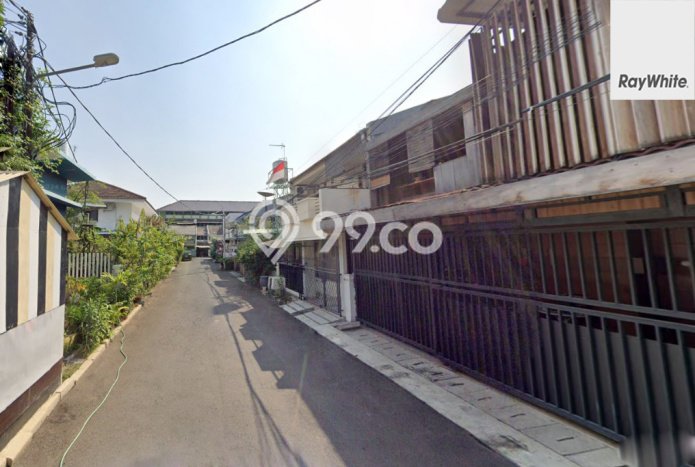 Rumah Lingkungan Asri di Pasar Baru, Jakarta Pusat, LT 112m² LB 153m² Rumah Lingkungan Asri di Pasar Baru, Jakarta Pusat, LT 112m² LB 153m²