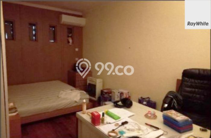 Rumah Lingkungan Asri di Pasar Baru, Jakarta Pusat, LT 112m² LB 153m² Rumah Lingkungan Asri di Pasar Baru, Jakarta Pusat, LT 112m² LB 153m²