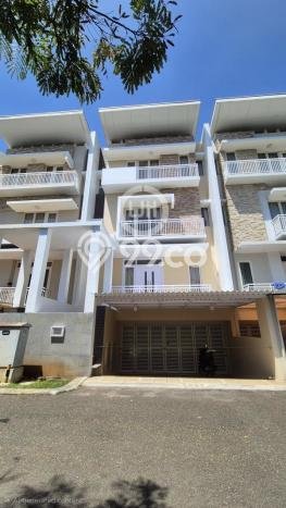 Disewakan Cepat Rumah Kondisi Baik di Area Kelapa Gading, Jakarta Utara Disewakan Cepat Rumah Kondisi Baik di Area Kelapa Gading, Jakarta Utara