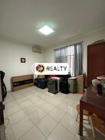 Rumah Lokasi Strategis area Kelapa Gading, Jakarta Utara, Luas 300m² Bangunan 320m² Rumah Lokasi Strategis area Kelapa Gading, Jakarta Utara, Luas 300m² Bangunan 320m²