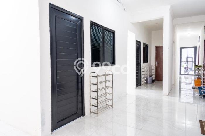 Dijual Kost di Mampang Prapatan, Jakarta Selatan, 17 KT, 10 KM, Luas 350m2 Dijual Kost di Mampang Prapatan, Jakarta Selatan, 17 KT, 10 KM, Luas 350m2
