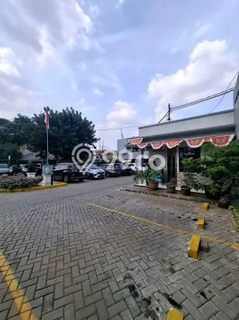 Komersial bagus disewakan di Kramat Jati Jakarta Timur dengan LB 700m2 harga sewa terbaik Komersial bagus disewakan di Kramat Jati Jakarta Timur dengan LB 700m2 harga sewa terbaik