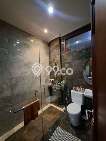 For Sale Rumah Elit Exclusive di Ciracas, Jakarta Timur For Sale Rumah Elit Exclusive di Ciracas, Jakarta Timur