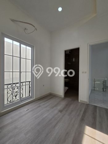 Rumah Elit Modern Tanpa Renovasi di Kayu Putih Jakarta Timur Rumah Elit Modern Tanpa Renovasi di Kayu Putih Jakarta Timur
