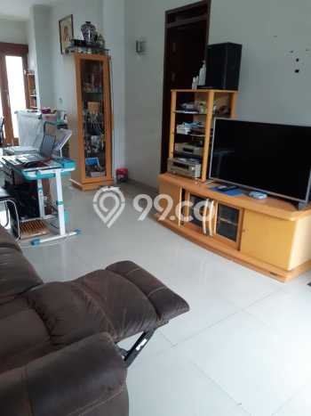 Rumah Modern 4 Kamar LT 200m2 di Ciwaruga Rumah Modern 4 Kamar LT 200m2 di Ciwaruga