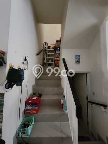 Jual Rumah Luas Megah Dengan View Cantik di Green Lake City, Jakarta Barat Jual Rumah Luas Megah Dengan View Cantik di Green Lake City, Jakarta Barat