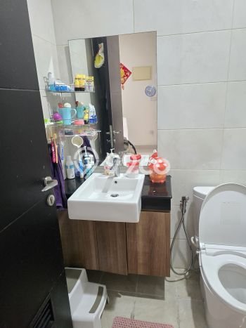 Dijual Rumah 3 Kamar Lokasi Ideal Bagus dan Strategis di Cipondoh Dijual Rumah 3 Kamar Lokasi Ideal Bagus dan Strategis di Cipondoh