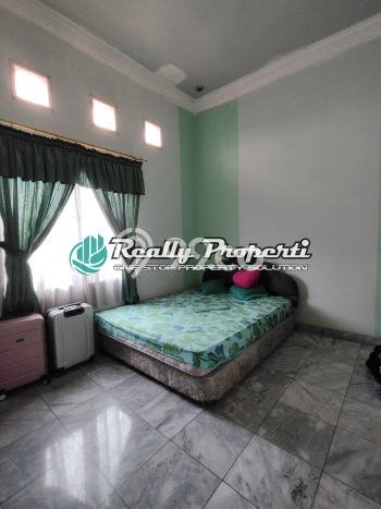 Rumah Mewah LB 400m2 Siap Pakai Desain Elegan di Pondok Gede, Bekasi Rumah Mewah LB 400m2 Siap Pakai Desain Elegan di Pondok Gede, Bekasi