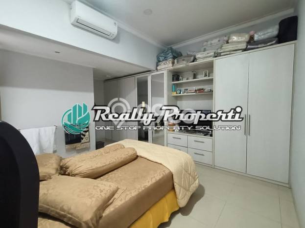 Ready to Use! Premium House LT 208m2 Desain Elegan di Pondok Gede Ready to Use! Premium House LT 208m2 Desain Elegan di Pondok Gede