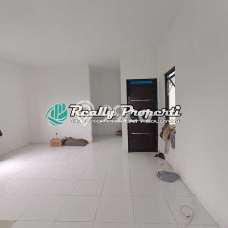 Jarang Ada! Rumah Kontrakan 4 Kamar Bagus Siap Huni Pondok Gede Jarang Ada! Rumah Kontrakan 4 Kamar Bagus Siap Huni Pondok Gede