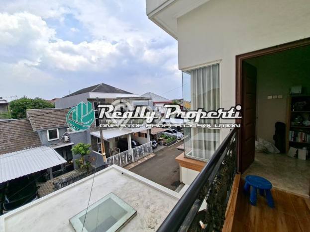 For Sale Hunian Rumah Nyaman 5 KT di Pondok Gede, Bekasi For Sale Hunian Rumah Nyaman 5 KT di Pondok Gede, Bekasi