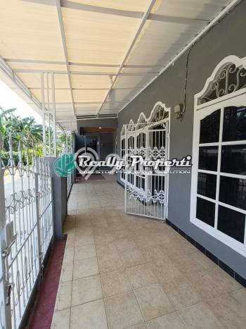 Disewakan Hunian Konsep Modern di Pondokmelati Bekasi dengan 6 KT Disewakan Hunian Konsep Modern di Pondokmelati Bekasi dengan 6 KT