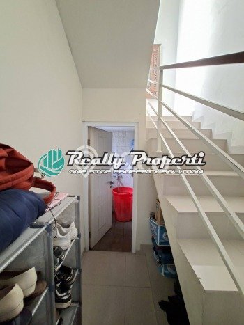 Dijual Hunian Rumah Terawat 3 Kamar di Pondok Gede, Bekasi Dijual Hunian Rumah Terawat 3 Kamar di Pondok Gede, Bekasi