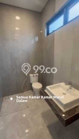 Siap Huni Hunian Elit 4 Kamar di Wiyung Dekat ke Mana Pun Siap Huni Hunian Elit 4 Kamar di Wiyung Dekat ke Mana Pun