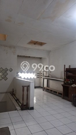 Ruko Dijual di Prime Area Bandung Luas 150m2 Ruko Dijual di Prime Area Bandung Luas 150m2