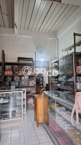 Ruko Dijual di Prime Area Bandung Luas 150m2 Ruko Dijual di Prime Area Bandung Luas 150m2