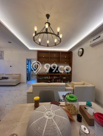 Rumah kawasan Serpong Villa Melati Mas, Tangerang Selatan, LT 227m² LB 150m² Rumah kawasan Serpong Villa Melati Mas, Tangerang Selatan, LT 227m² LB 150m²