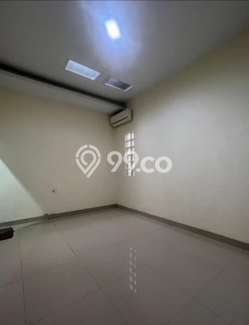 Jual Segera Rumah LT 120m² / LB 110m² di Kawasan Komersial BSD Griya Loka, Tangerang Jual Segera Rumah LT 120m² / LB 110m² di Kawasan Komersial BSD Griya Loka, Tangerang