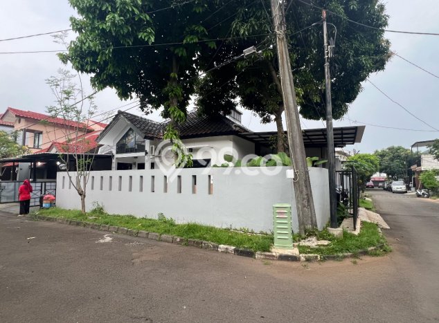 Rumah kawasan Serpong Villa Melati Mas, Tangerang Selatan, LT 227m² LB 150m² Rumah kawasan Serpong Villa Melati Mas, Tangerang Selatan, LT 227m² LB 150m²