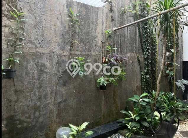 Rumah Murah LT 195m2 di Jatiwaringin Lingkungan Asri Rumah Murah LT 195m2 di Jatiwaringin Lingkungan Asri