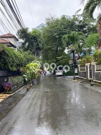 Rumah Elit Modern Tanpa Renovasi di Kuningan Jakarta Selatan Rumah Elit Modern Tanpa Renovasi di Kuningan Jakarta Selatan