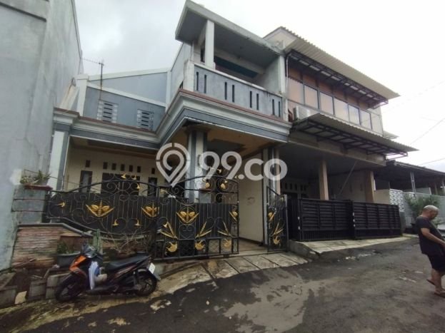 For Sale Hunian Rumah Nyaman 5 Kamar di Bintara, Bekasi For Sale Hunian Rumah Nyaman 5 Kamar di Bintara, Bekasi