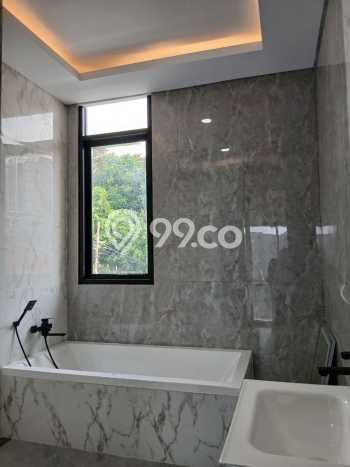 Rumah Luxury Modern Siap Huni di Radio Dalam Jakarta Selatan Rumah Luxury Modern Siap Huni di Radio Dalam Jakarta Selatan