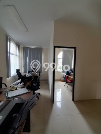 Lokasi Strategis! Dijual Ruko Bisnis di Bekasi Selatan, Bekasi Kondisi Bagus Lokasi Strategis! Dijual Ruko Bisnis di Bekasi Selatan, Bekasi Kondisi Bagus