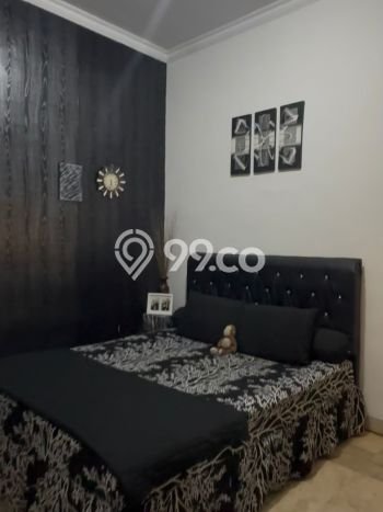 Disewakan! Rumah 4 Kamar Tidur &
2 Kamar Mandi di Sukmajaya, Depok Disewakan! Rumah 4 Kamar Tidur &
2 Kamar Mandi di Sukmajaya, Depok