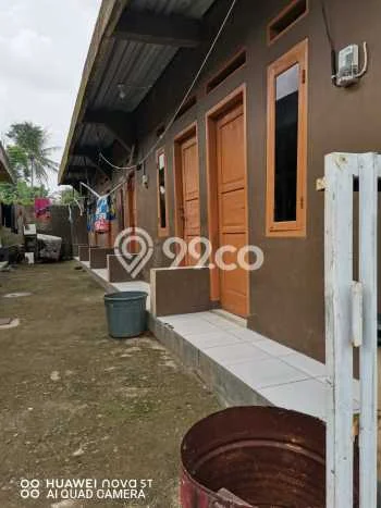 Rumah Modern Minimalis 8 Kamar Siap Huni di Tangerang Rumah Modern Minimalis 8 Kamar Siap Huni di Tangerang