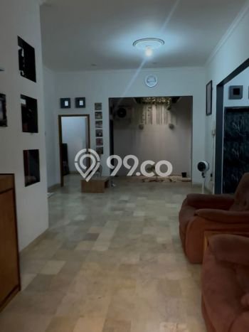 Disewakan! Rumah 4 Kamar Tidur &
2 Kamar Mandi di Sukmajaya, Depok Disewakan! Rumah 4 Kamar Tidur &
2 Kamar Mandi di Sukmajaya, Depok