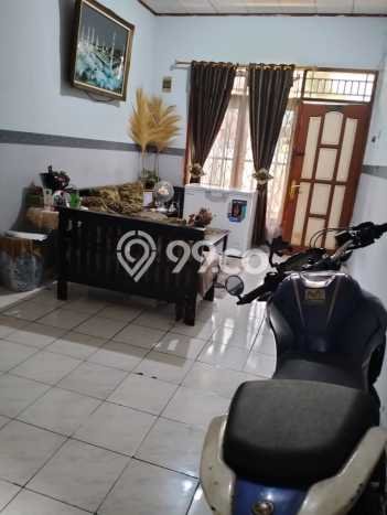 Rumah Luas Asri 6 KT Siap Pakai di Depok II Depok Rumah Luas Asri 6 KT Siap Pakai di Depok II Depok