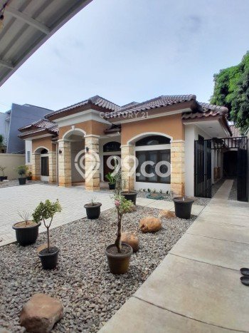 For Sale Rumah Mewah Exclusive di Pesanggrahan, Jakarta Selatan For Sale Rumah Mewah Exclusive di Pesanggrahan, Jakarta Selatan